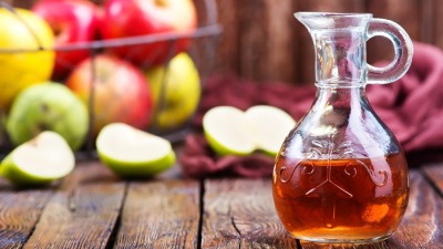 هل يساعد شرب خل التفاح على إنقاص الوزن؟