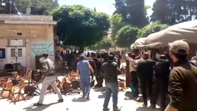 "المجلس الإسلامي" يدين اعتداء "تحرير الشام" على اعتصام في إدلب.. ويدعوها لتنفيذ 5 مطالب