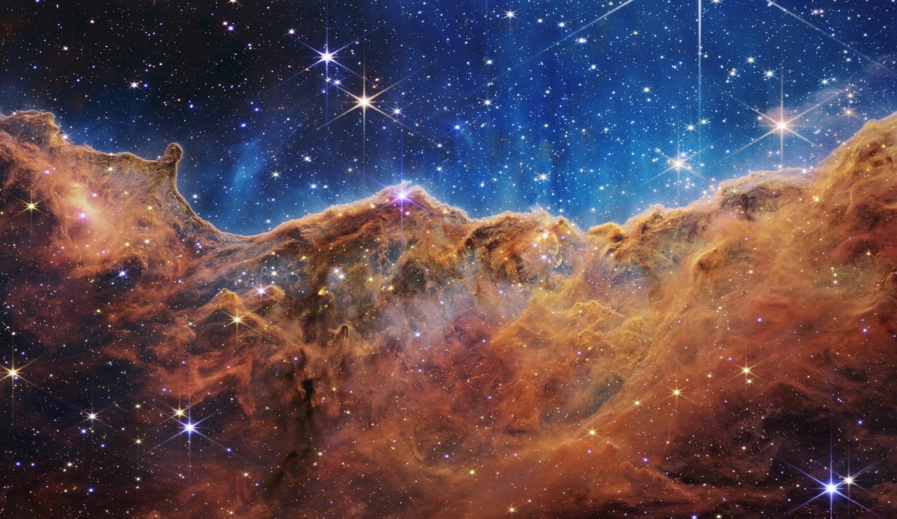 صورة سديم كارينا الذي يبعد 7600 سنة ضوئية