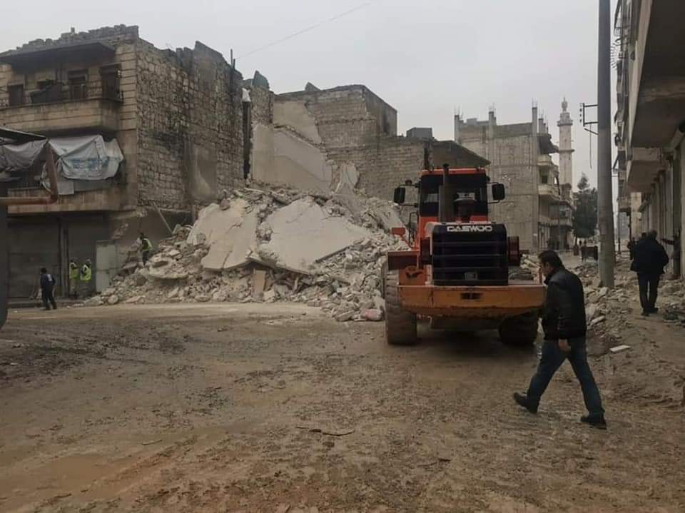  انهيار مبنى سكني في حي كرم البيك في منطقة الحلوانية