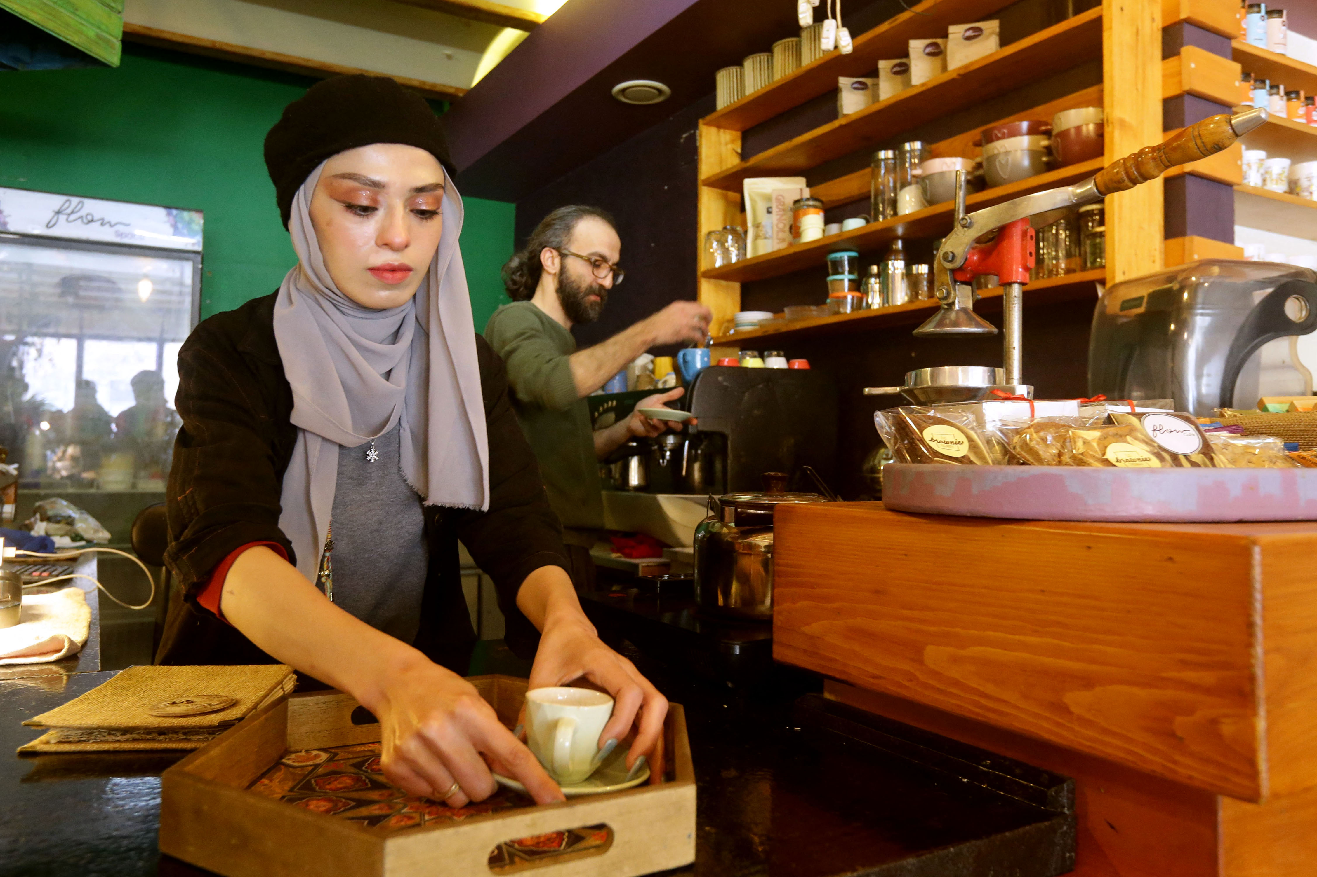 مقهى في دمشق 
