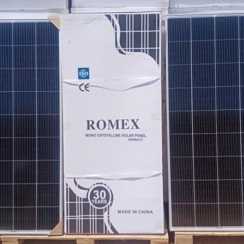 ألواح طاقة شمسية تباع في سوريا ذات منشأ صيني