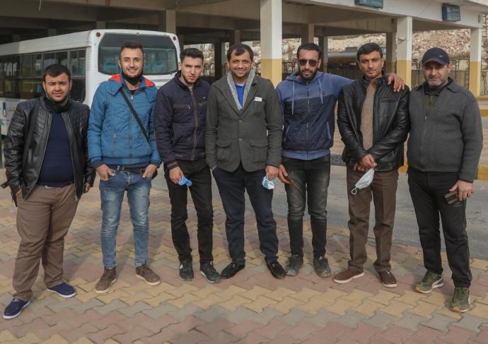 معبر باب الهوى - الإعلاميين قبيل مغادرتهم الأراضي السورية  .jpg