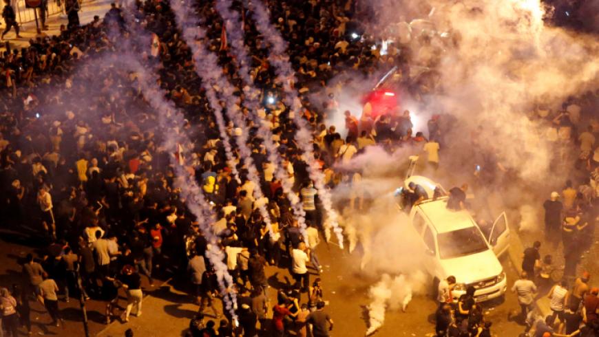 تجدد المظاهرات ليلاً في عدد من المدن اللبنانية (صور)