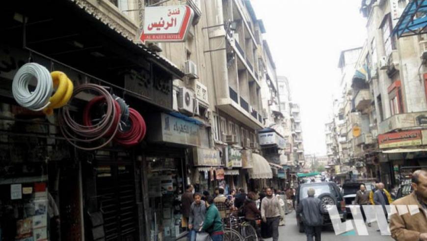 "جنون الدولار" يصيب أسواق دمشق بالشلل
