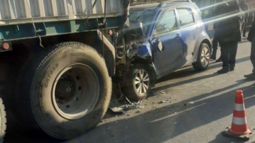 حادث سير على طريق حمص - تدمر يودي بحياة شخص (صور)