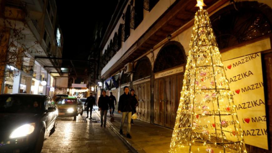 عيد الميلاد في سوريا من دون زينة.. الشجرة بـ نصف مليون ليرة