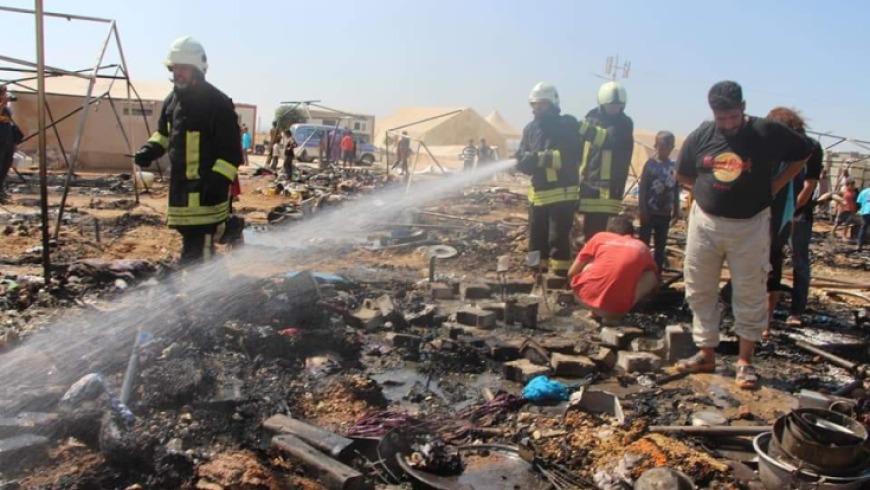 "منسقو الاستجابة": خلال 8 أشهر نشب 74 حريقا في المخيمات