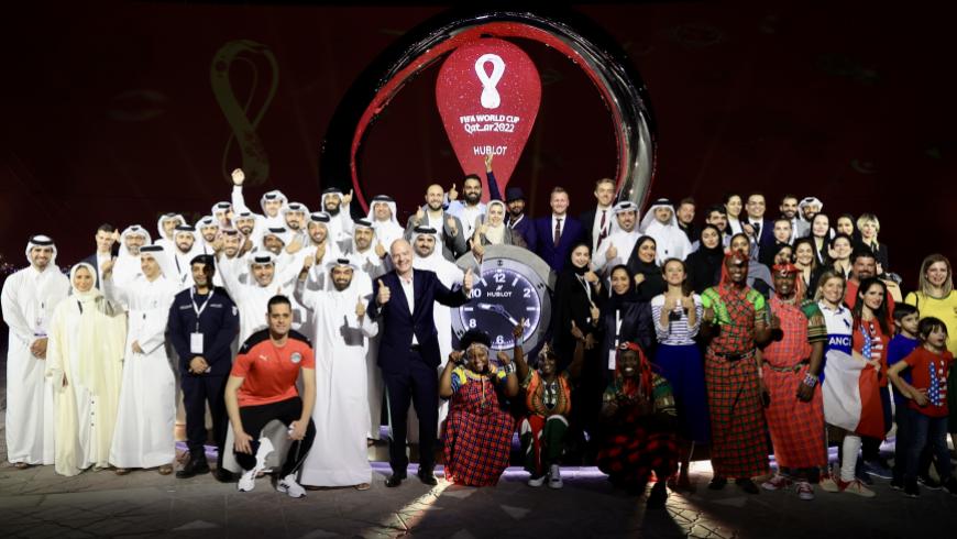 قطر تدشن ساعة العد التنازلي لكأس العالم 2022 |فيديو - صور