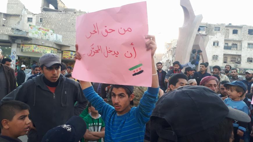 مظاهرات في مدينة الباب تطالب بإدخال مهجّري حمص وجنوب دمشق