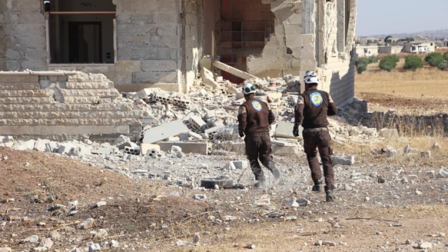 15 مدنياً حصيلة ضحايا الغارات الجوية على إدلب وحماة