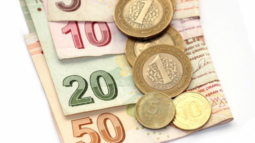انخفاض كبير لـ الليرة التركية أمام العملات الأجنبية