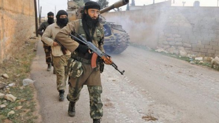 "تحرير سوريا" تأسر 20 عنصرا لـ"تحرير الشام" في إدلب