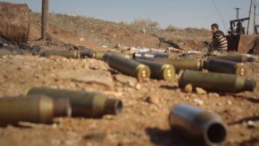 اشتباكات بين عائلتين بالأسلحة والقنابل اليدوية تخلف جرحى في درعا