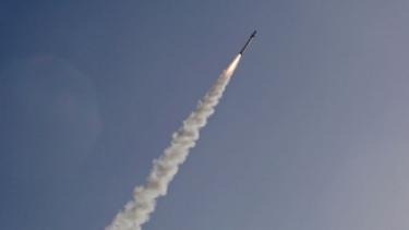 صواريخ حماس تطال أهدافاً إسرائيلية تبعد 220 كم عن غزة