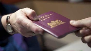 هولندا تسحب جنسيتها من 6 أشخاص سافروا إلى سوريا