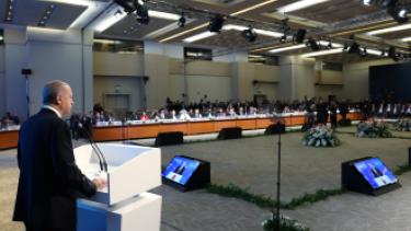 افتتاح الاجتماع 38 اللجنة الوزارية الاقتصادية التجارية في منظمة التعاون الإسلامي المنعقدة في إسطنبول