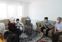 أمينة أردوغان تزور عائلة سورية في أنقرة | صور