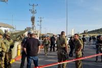 إصابة 3 إسرائيليين في إطلاق نار قرب نابلس 