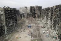 أبنية سكنية طالها القصف الروسي في ماريوبول بأوكرانيا 