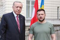الرئيس التركي أردوغان برفقة الرئيس الأوكراني زيلينسكي- المصدر: الإنترنت