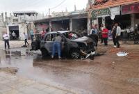 سيارة لقوات النظام السوري استهدفت بعبوة ناسفة في مدينة إزرع شمالي درعا- 1 من أيار 2022 (إنترنت)
