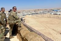 زيارة الجنرال في القوات الأميركية مايكل إريك كوريلا لمخيم الهول بالحسكة (التحالف الدولي)