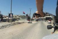 حاجز تابع لـ"الفرقة الرابعة" على أحد مداخل مدينة درعا البلد (وكالة نبأ)