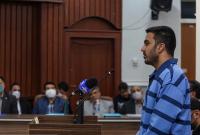الشاب مجيد رضا رهناورد خلال إحدى جلسات محاكمته - وسائل إعلام إيرانية