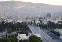 شوارع خالية من السيارات والمشاة في العاصمة دمشق (رويترز)
