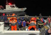 خفر السواحل التركي ينقذ 49 طالب لجوء قبالة سواحل إزمير