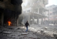 قصف شنته روسيا وقوات النظام على مدينة دوما يريف دمشق ـ رويترز ـ أرشيف