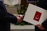 استلام أوراق اعتماد السفير التركي الجديد في إسرائيل (رويترز)