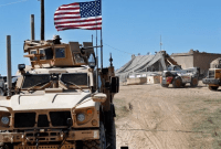 مدرعة أميركية في قاعدة التنف شرقي حمص - GETTY