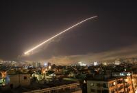  إسرائيل تستهدف مواقع عسكرية في محيط دمشق