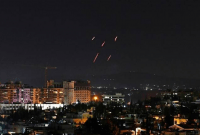 إسرائيل تستهدف محيط العاصمة دمشق بعدد من الصواريخ