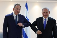 السفير الأميركي لدى إسرائيل توم نايدس (يسار الصورة) وبنيامين نتنياهو - 9 كانون الأول 2021 (US Embassy in Israel)