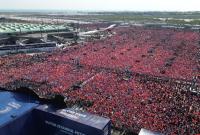 الحشود الضخمة دعماً لأردوغان في إسطنبول (إنترنت)