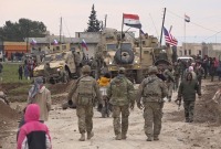 صدام بين دورية أميركية وقوات النظام السوري بوجود الشرطة العسكرية الروسية في ريف القامشلي - 12 من شباط 2020 (AP)