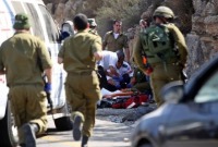 عناصر من قوات الاحتلال الإسرائيلي تهرع إلى المنطقة بعد عملية إطلاق النار في بيت لحم، 16 تموز 2023 (الأناضول)