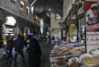 سوق البزورية في دمشق (AFP)