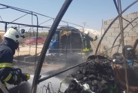 من استجابة فرق الدفاع المدني للحريق في مخيم "الزهور2"، 18 آب 2023 (الدفاع المدني السوري)