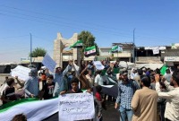 مظاهرة غربي دير الزور دعماً للحراك الثوري جنوبي سوريا | فيديو + صور