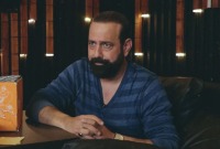 باسل حيدر: الواسطة منعتني من دخول المعهد العالي للفنون المسرحية في سوريا