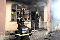 منزل العائلة المحترق في أكسراي