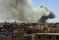 الجيش السوداني نفى مسؤوليته عن قصف سوق شعبي جنوبي الخرطوم - الأناضول