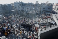 غزة تحت النار.. عدد الضحايا تجاوز 7 آلاف فلسطيني ووتيرة القصف الإسرائيلي تشتد