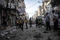 آثار القصف على إحدى المدن في محافظة إدلب - الدفاع المدني