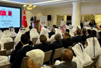 وزير المالية التركي أثناء جولة في الخليج - الأناضول