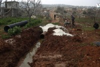 جريان مياه الصرف الصحي في الأراضي الزراعية بريف إدلب - تلفزيون سوريا